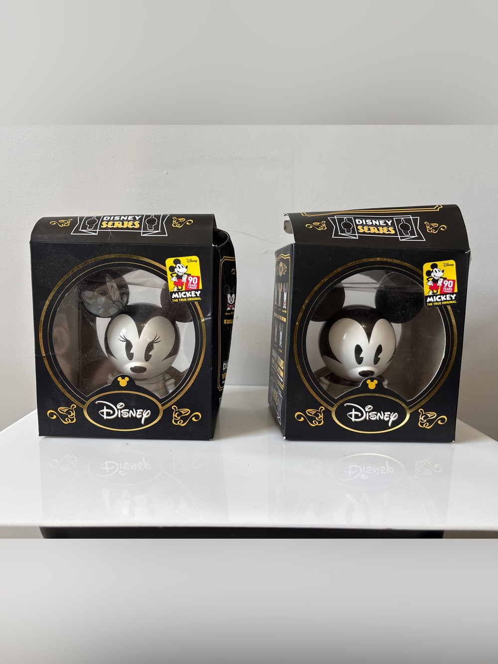Disney Series Mickey and Mini Mouse 90 Years Fan Expo Vinyl Toys Shorts
